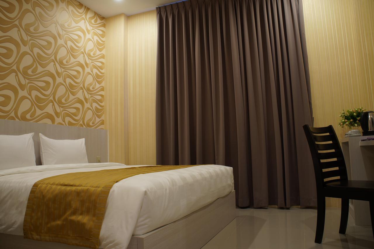 Lj Hotel Medan Zewnętrze zdjęcie